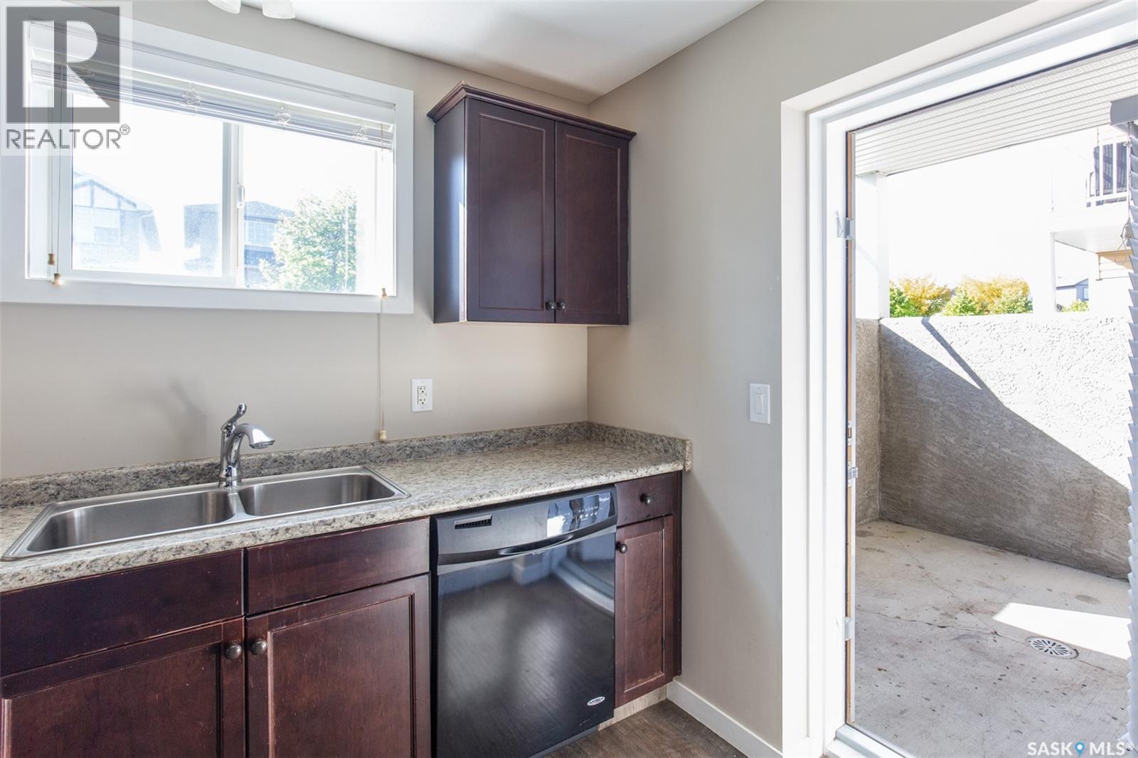 60 5004 James Hill Road, Regina, Saskatchewan  S4W 0E8 - Photo 8 - SK050606