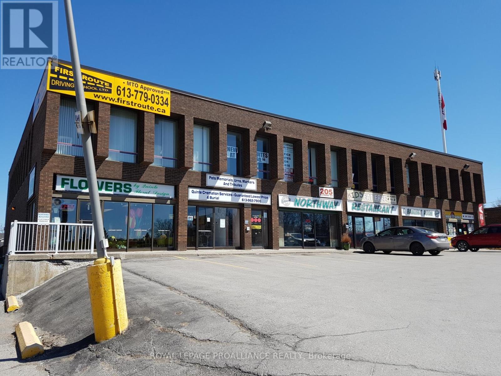 Upper U3 - 205 North Front Street, Belleville, Ontario  K8P 3C3 - Photo 13 - X13873928
