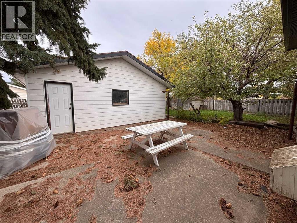924 19b Avenue, Coaldale, Alberta  T1M 1B1 - Photo 28 - A2347412