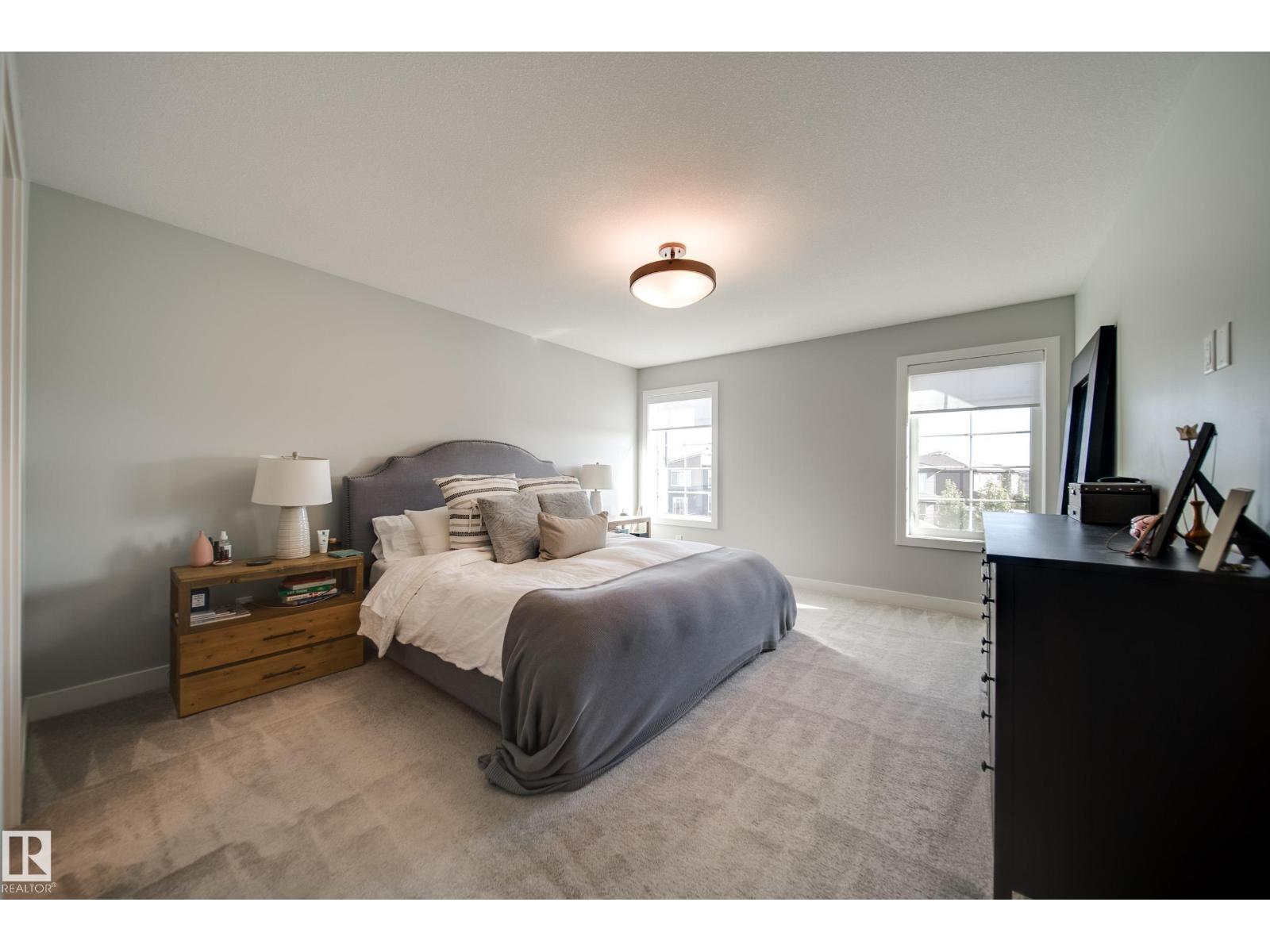 6843 KNOX LO SW