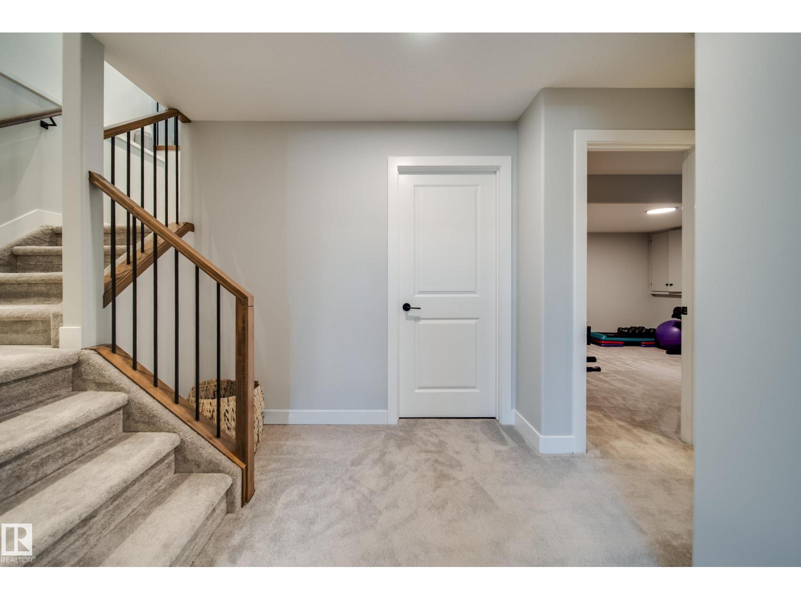 6843 KNOX LO SW