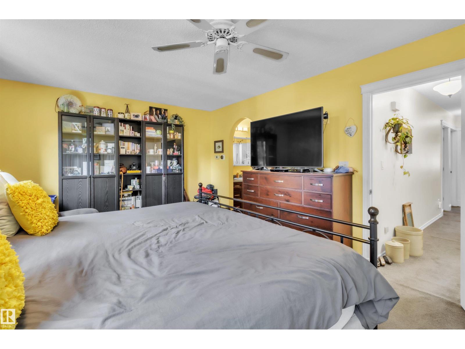 76 GARIEPY CR NW