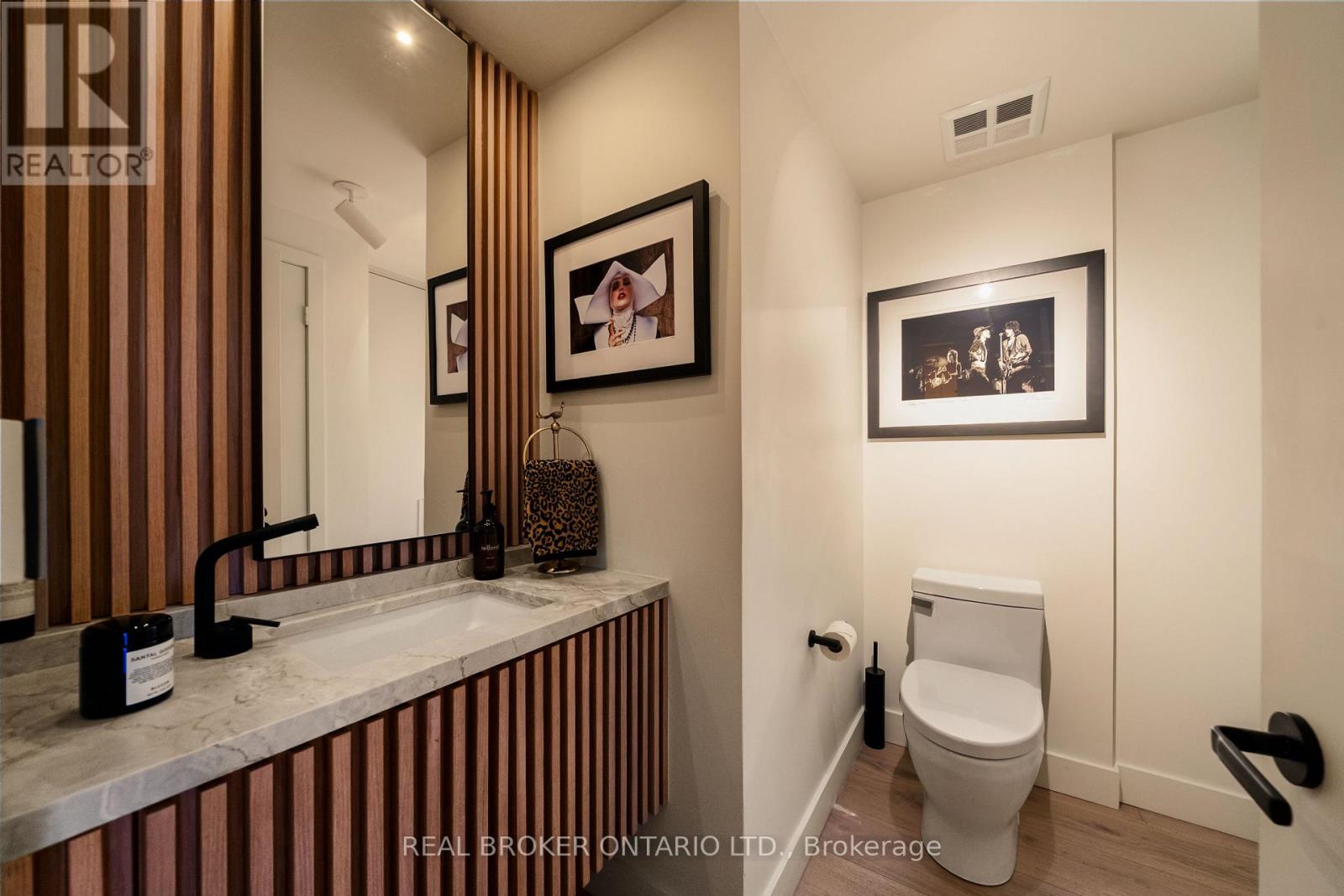 1604 - 168 King Street E, Toronto, Ontario  M5A 4S4 - Photo 27 - C13873794