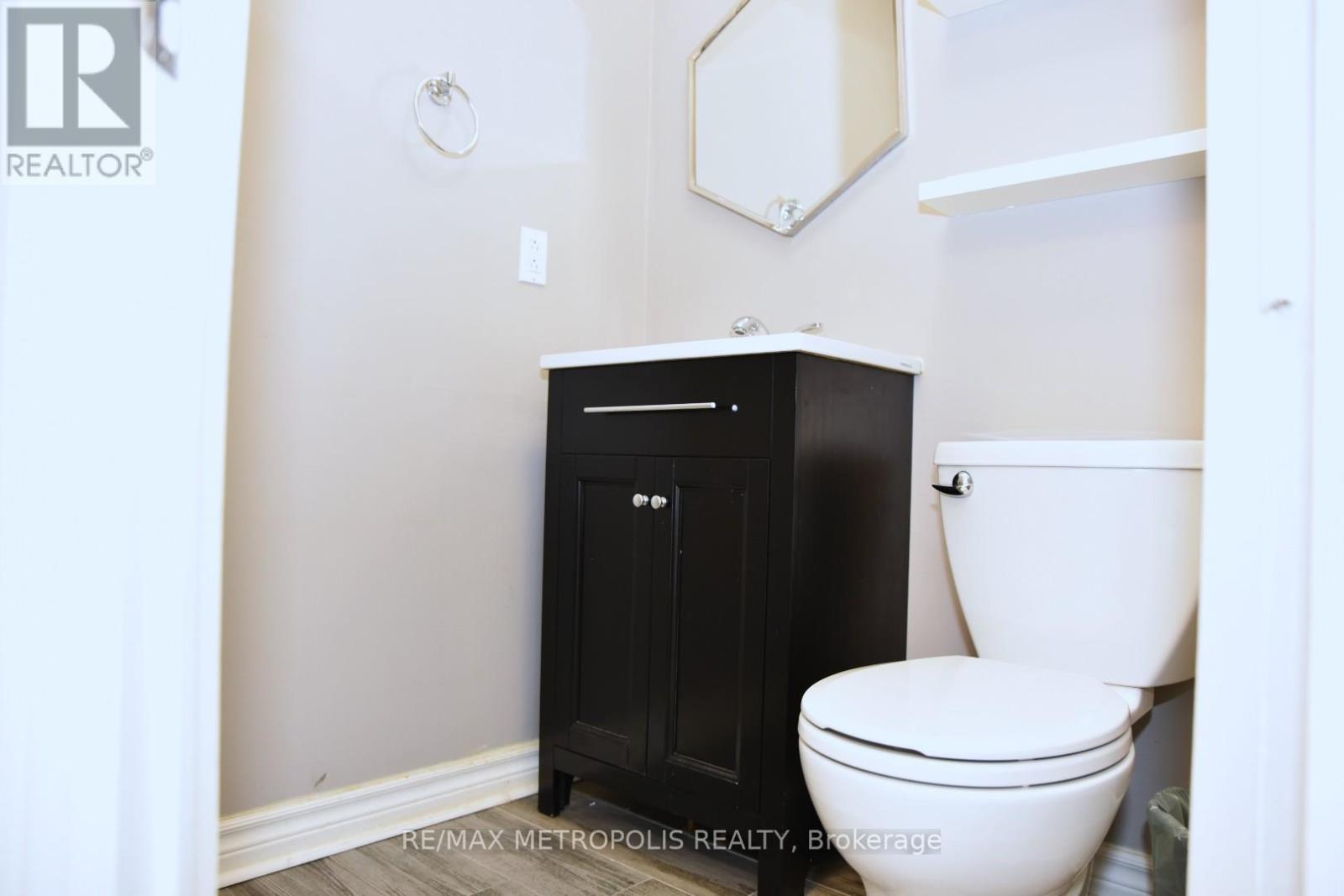 Main - 85 Barnes Drive, Ajax (Central), Ontario  L1S 5E7 - Photo 20 - E13873838