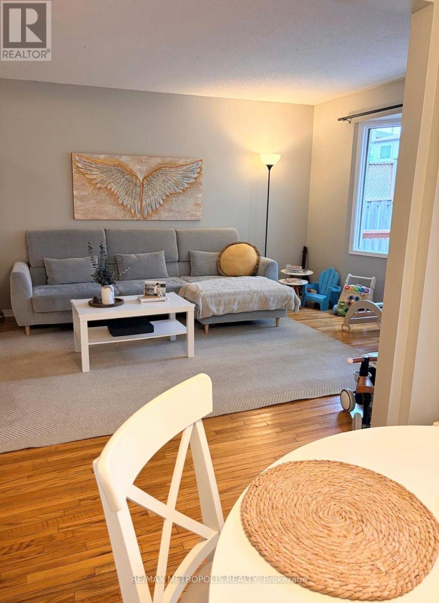 Main - 85 Barnes Drive, Ajax (Central), Ontario  L1S 5E7 - Photo 3 - E13873838