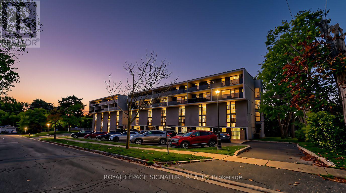 402 - 454 CENTRE STREET S, oshawa (central), Ontario