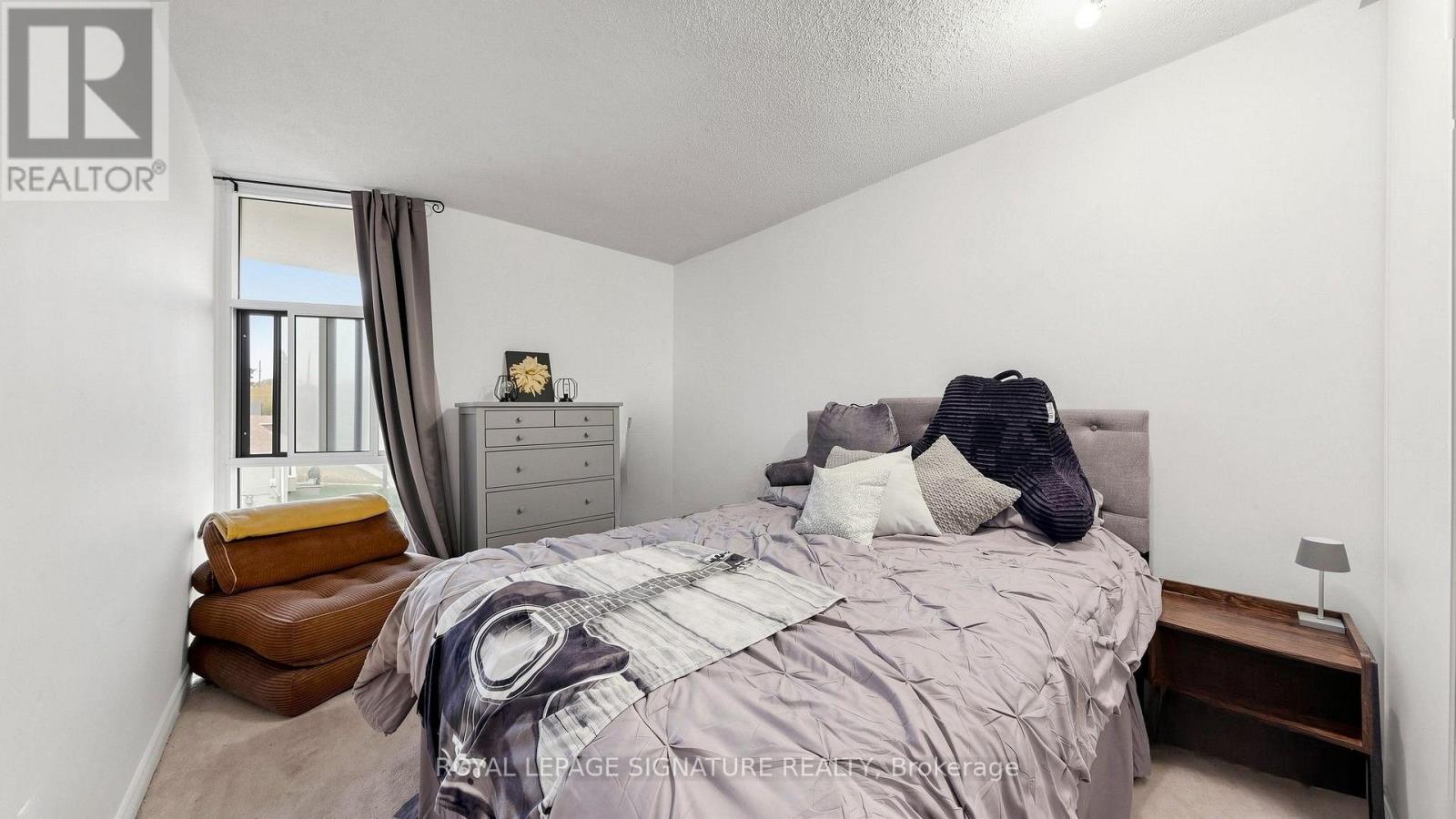 402 - 454 Centre Street S, Oshawa (Central), Ontario  L1H 4C2 - Photo 19 - E13873876