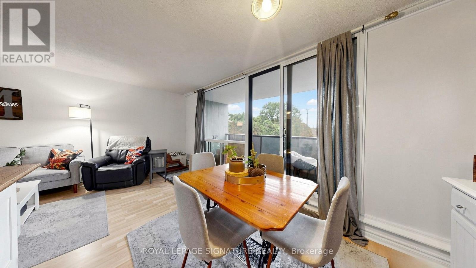 402 - 454 Centre Street S, Oshawa (Central), Ontario  L1H 4C2 - Photo 9 - E13873876
