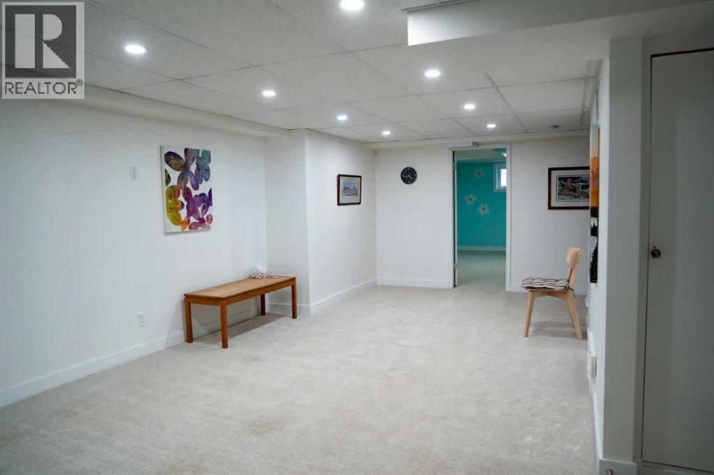 125 Douglas Drive