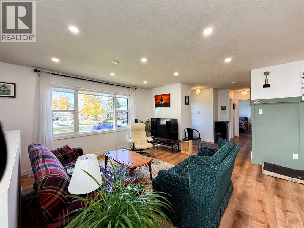 125 Douglas Drive
