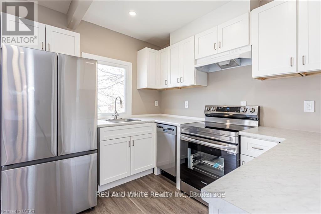2 Upper - 279 William Street, London East, Ontario N6B 3C2 - Photo 7 - X13873906