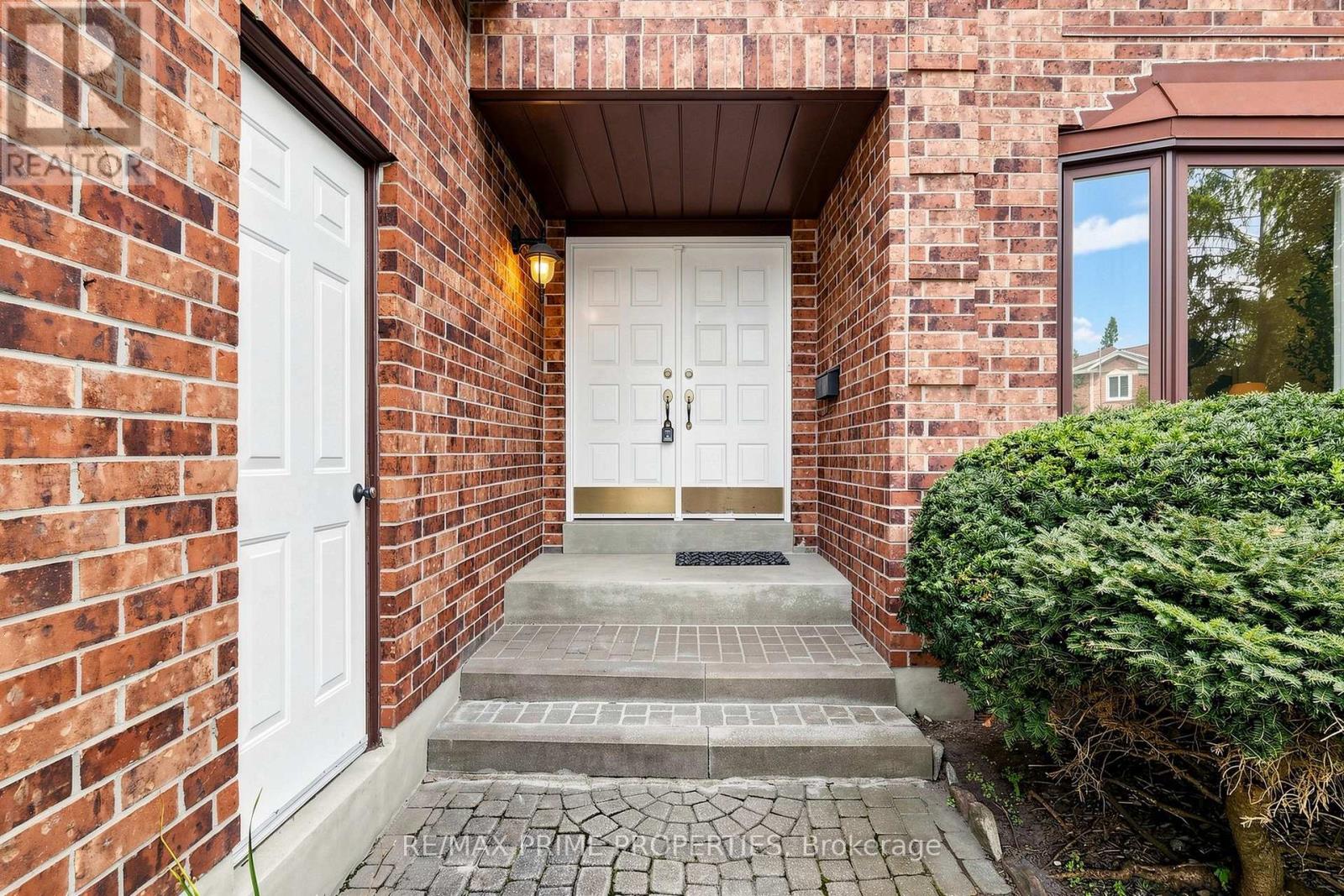 105 Tilman Circle, Markham, Ontario  L3P 5V4 - Photo 2 - N13873832