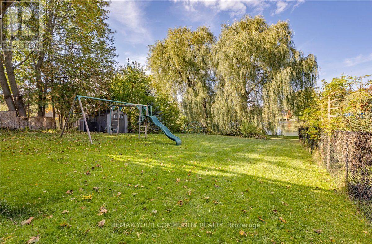 76 Riverglen Drive, Georgina, Ontario  L4P 2R1 - Photo 39 - N13873956