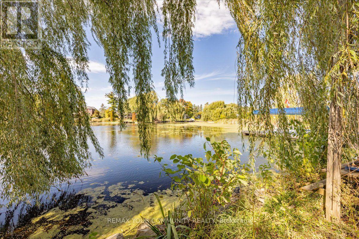 76 Riverglen Drive, Georgina, Ontario  L4P 2R1 - Photo 43 - N13873956