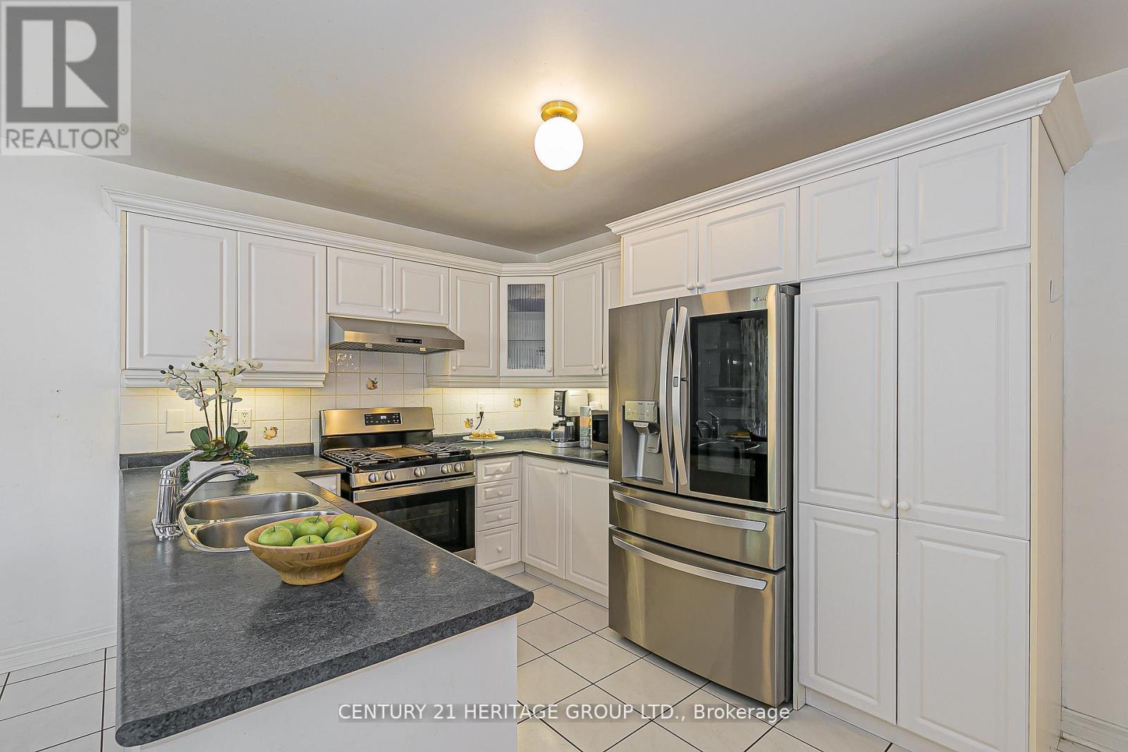 29 Eminence Road, Vaughan, Ontario  L4K 5K1 - Photo 10 - N13873976