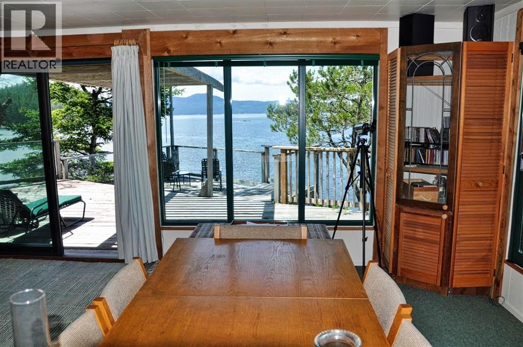 6894 Blueberry Point, Nelson Island, British Columbia  V0P 1V0 - Photo 18 - R3173507