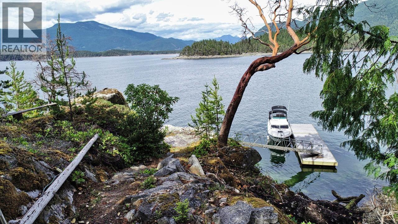 6894 Blueberry Point, Nelson Island, British Columbia  V0P 1V0 - Photo 28 - R3173507