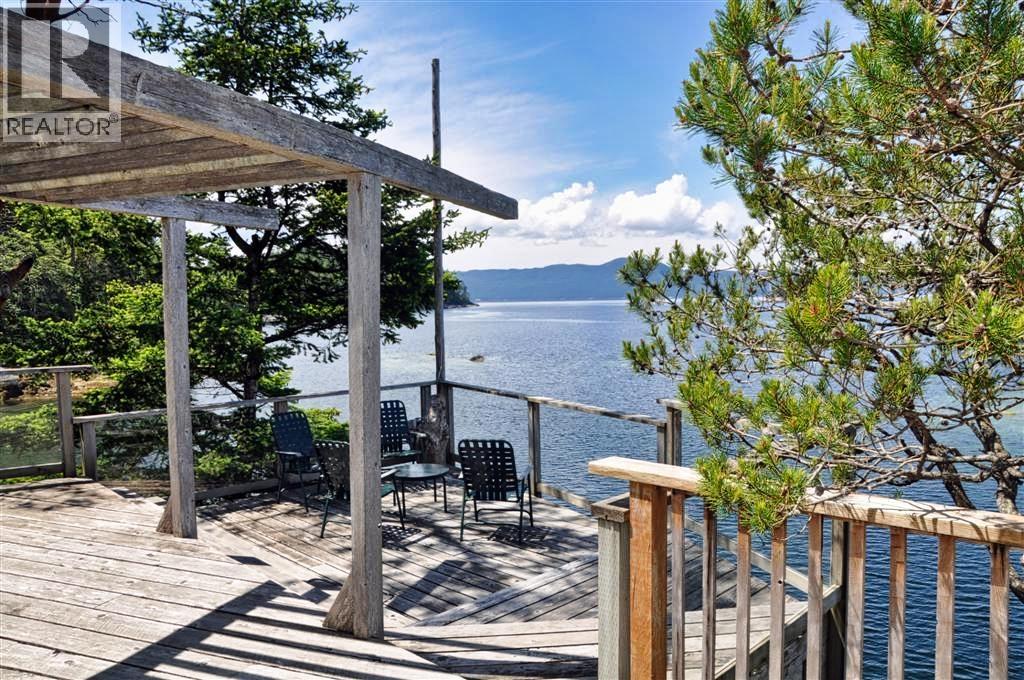 6894 Blueberry Point, Nelson Island, British Columbia  V0P 1V0 - Photo 15 - R3173507