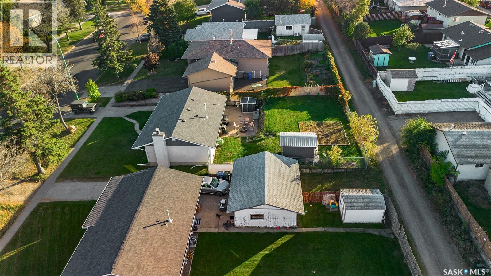 2401 15th 15th Avenue E, Prince Albert, Saskatchewan  S6V 6H4 - Photo 43 - SK050476