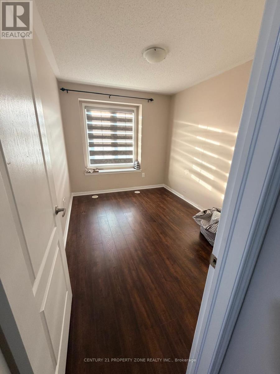 19 Signature Lane, Brampton, Ontario  L7A 0T2 - Photo 14 - W13873334