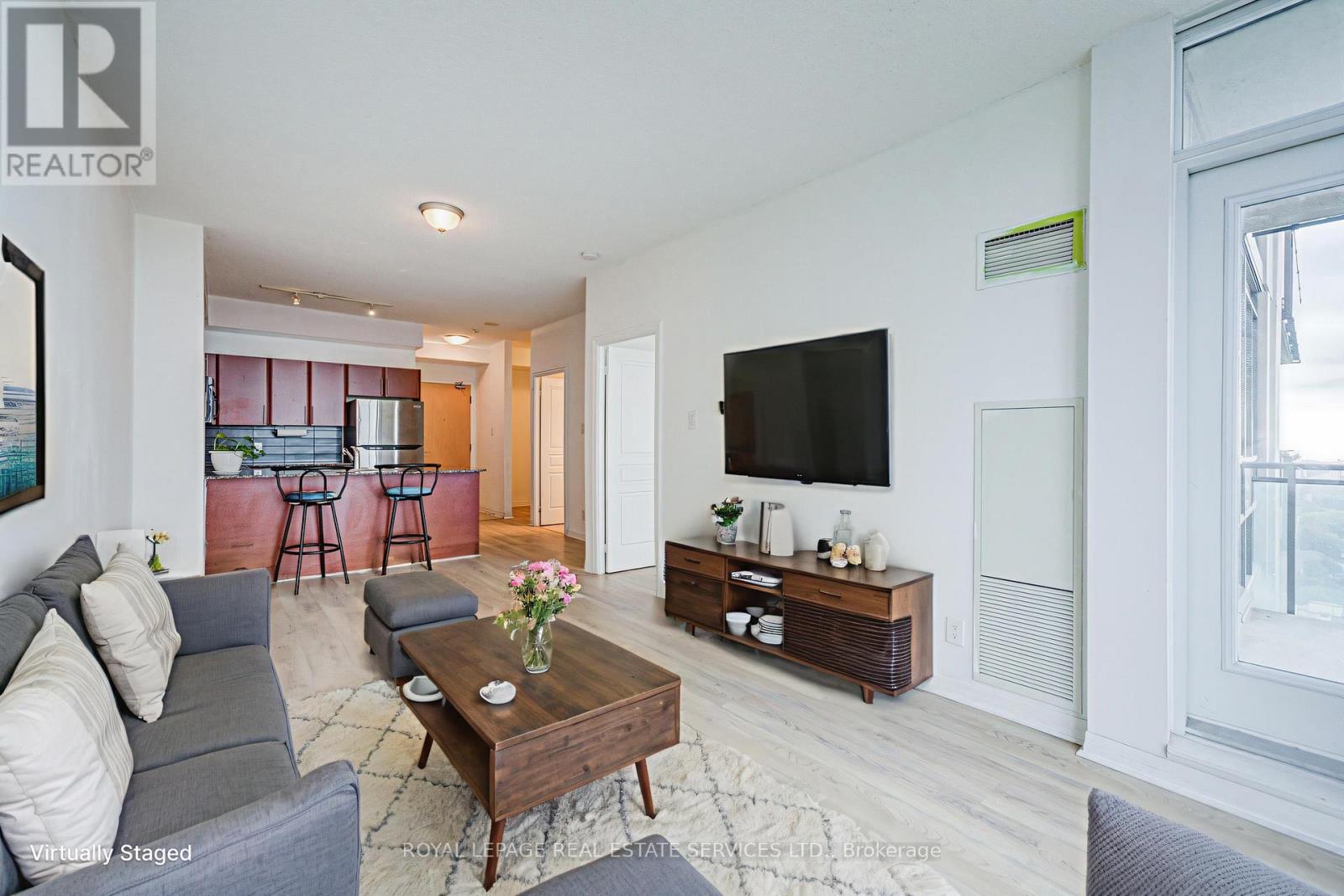 2708 - 3515 Kariya Drive, Mississauga, Ontario  L5B 0C1 - Photo 3 - W13873132