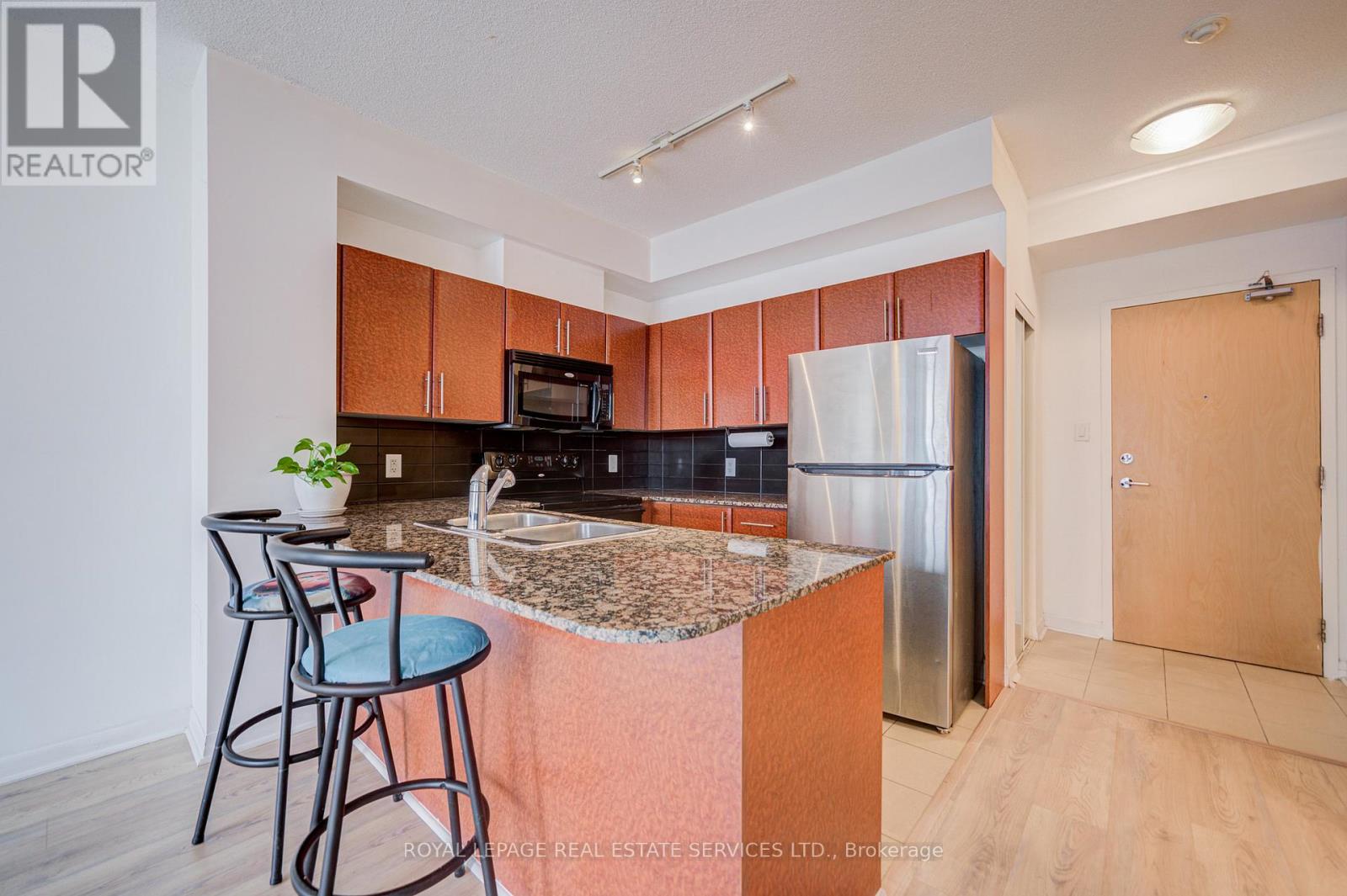 2708 - 3515 Kariya Drive, Mississauga, Ontario  L5B 0C1 - Photo 4 - W13873132