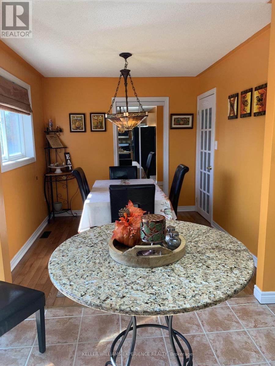 Upper Level - 59 Nicklaus Drive, Barrie, Ontario  L4M 6V7 - Photo 11 - S13873844