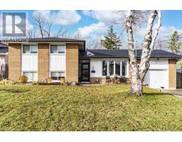 UPPER - 20 OTTAWAY AVENUE, Barrie, Ontario