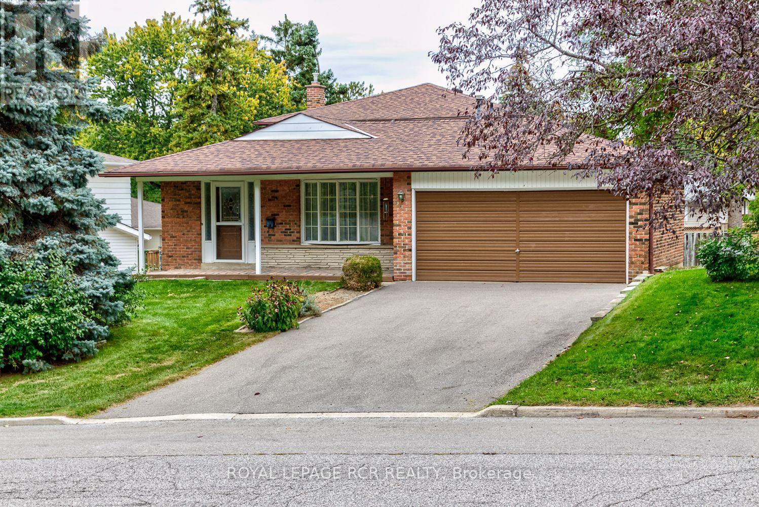 115 MEADOWVALE COURT, caledon (bolton east), Ontario