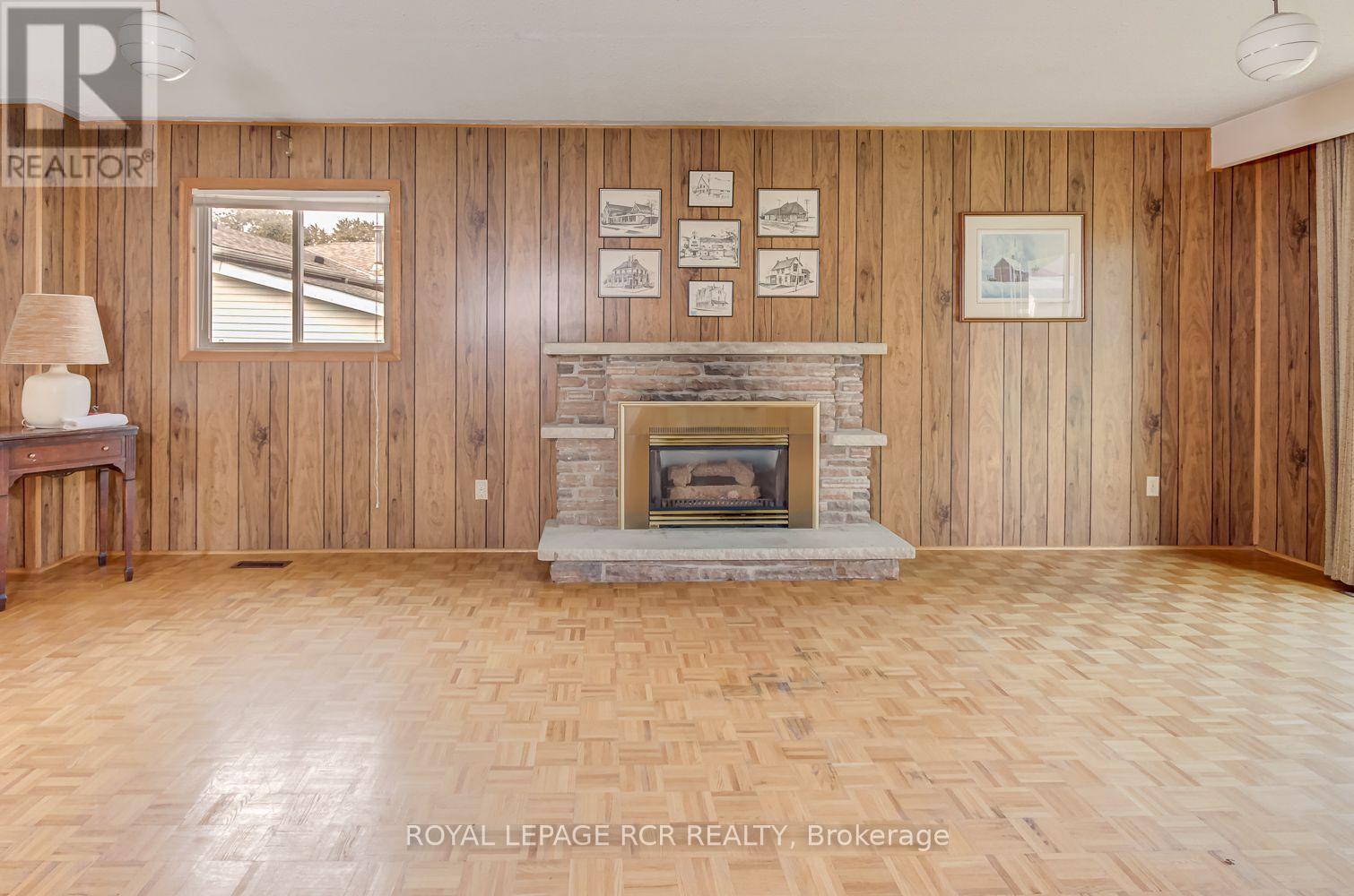 115 Meadowvale Court, Caledon (Bolton East), Ontario  L7E 3H3 - Photo 16 - W13873808