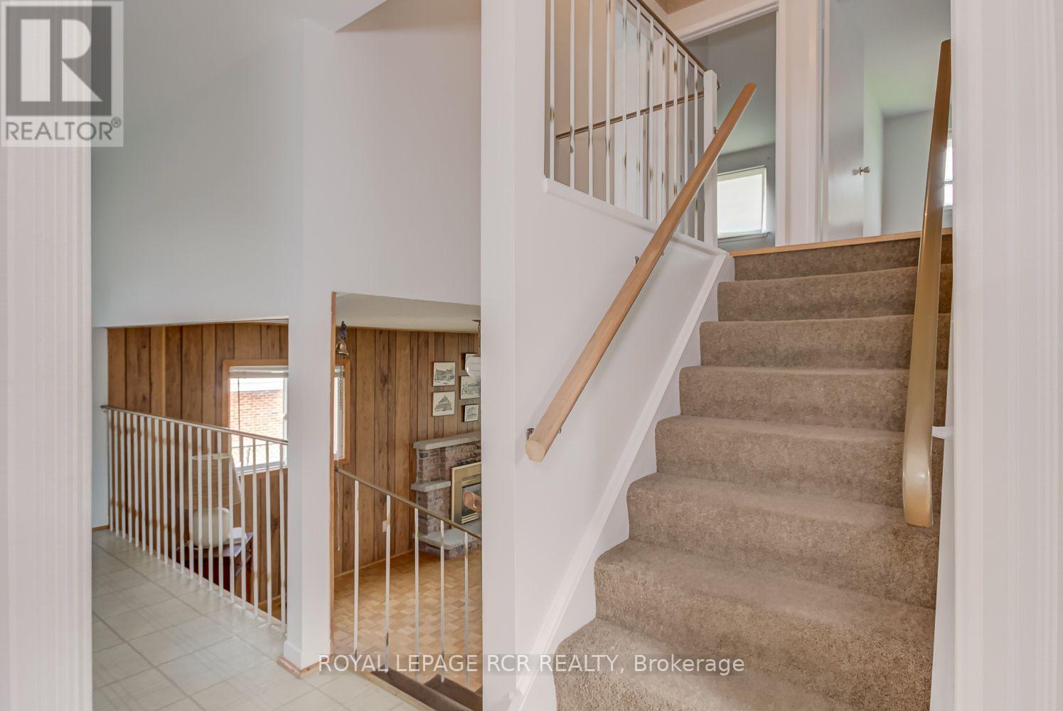 115 Meadowvale Court, Caledon (Bolton East), Ontario  L7E 3H3 - Photo 22 - W13873808