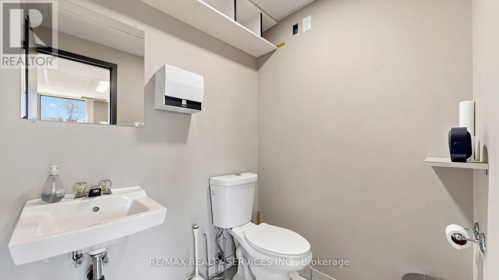 4 - 44 Automatic Road, Brampton, Ontario  L6S 5N8 - Photo 28 - W13873872
