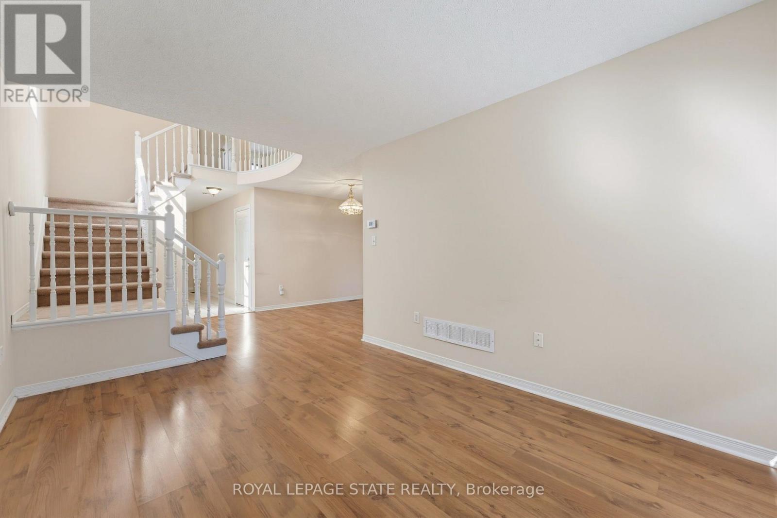 29 - 1276 Silvan Forest Drive, Burlington, Ontario  L7M 4V8 - Photo 7 - W13873882