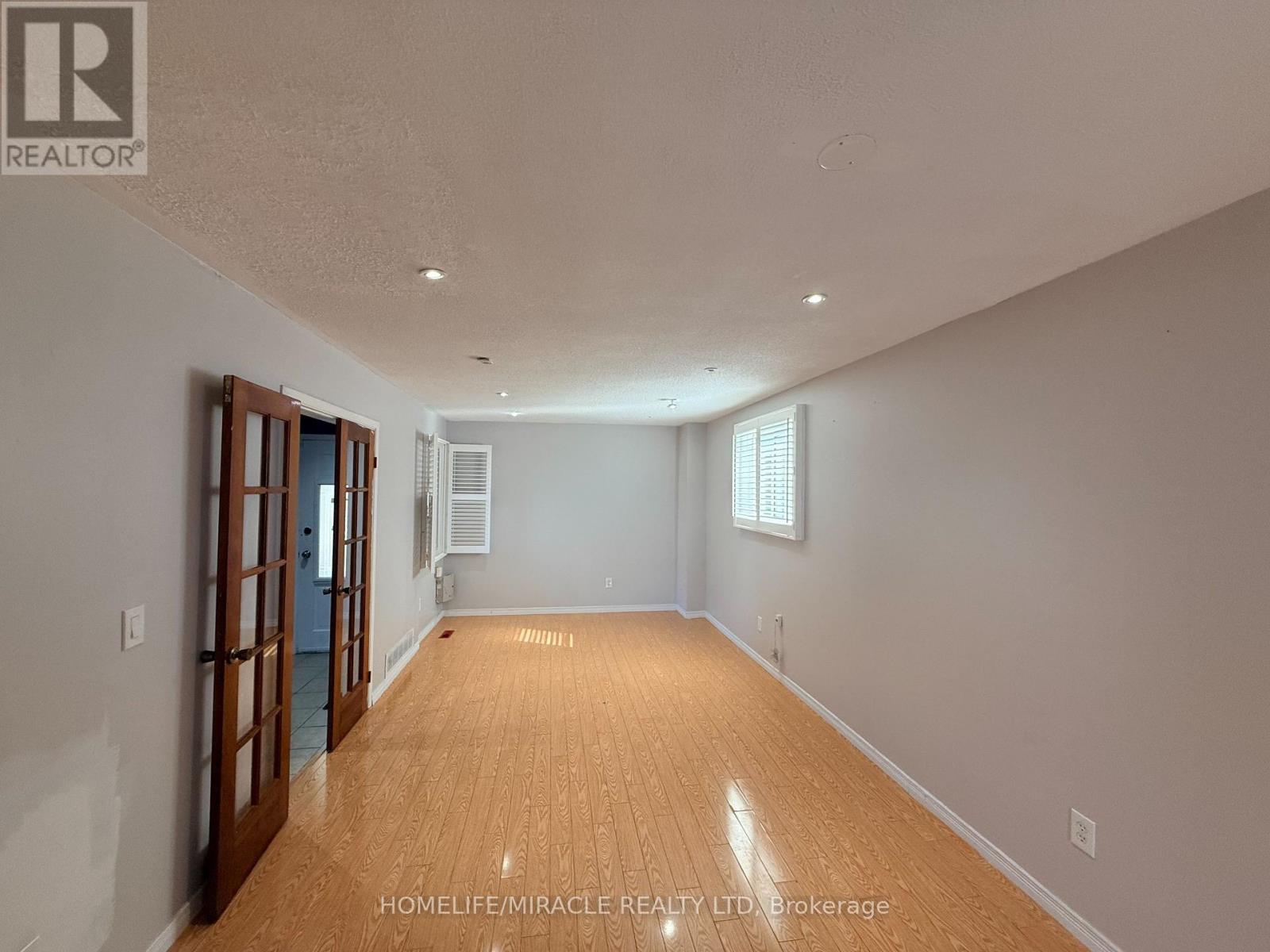 1 Hudson Drive, Brampton, Ontario  L6Y 2N6 - Photo 7 - W13873978