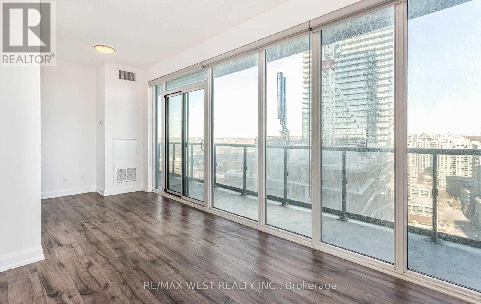 1901 - 56 Annie Craig Drive, Toronto, Ontario  M8V 0C8 - Photo 14 - W13873980