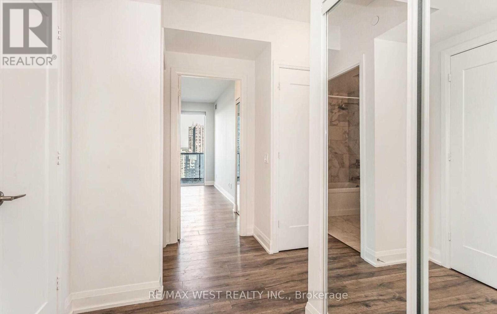 1901 - 56 Annie Craig Drive, Toronto, Ontario  M8V 0C8 - Photo 8 - W13873980