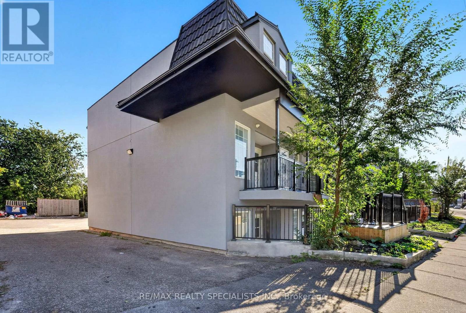 11 - 44 Queenston Street, St. Catharines, Ontario  L2R 2Y9 - Photo 22 - X13873888