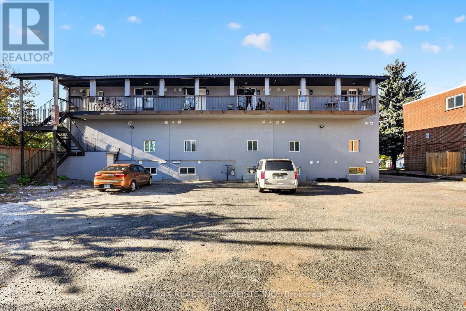 11 - 44 Queenston Street, St. Catharines, Ontario  L2R 2Y9 - Photo 24 - X13873888