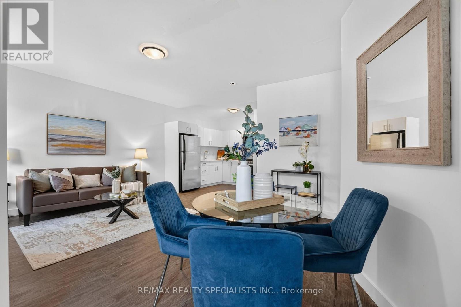 1a - 44 Queenston Street, St. Catharines, Ontario  L2R 2Y9 - Photo 2 - X13873890