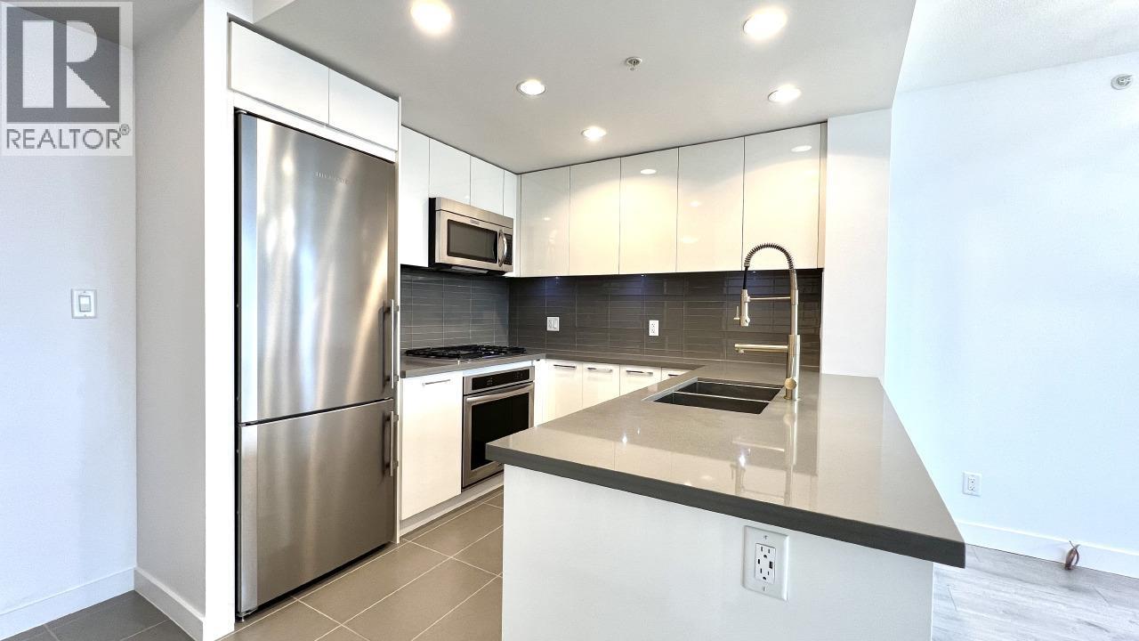 3301 4880 Bennett Street, Burnaby, British Columbia  V5H 0C1 - Photo 9 - R3172833