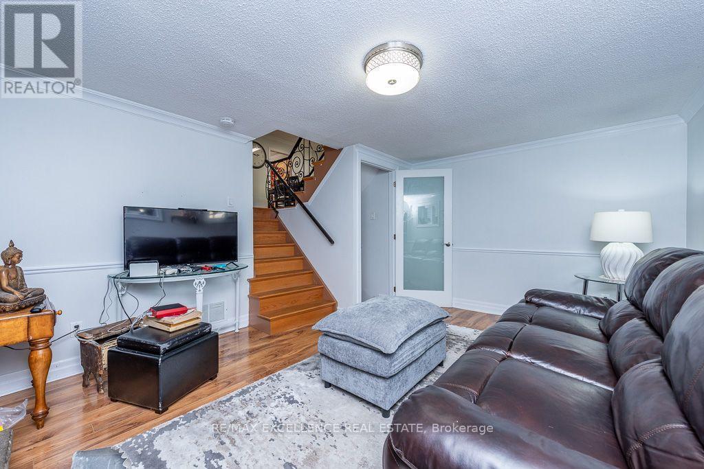 41 Trewartha Crescent, Brampton, Ontario  L6Z 1X3 - Photo 30 - W13873850