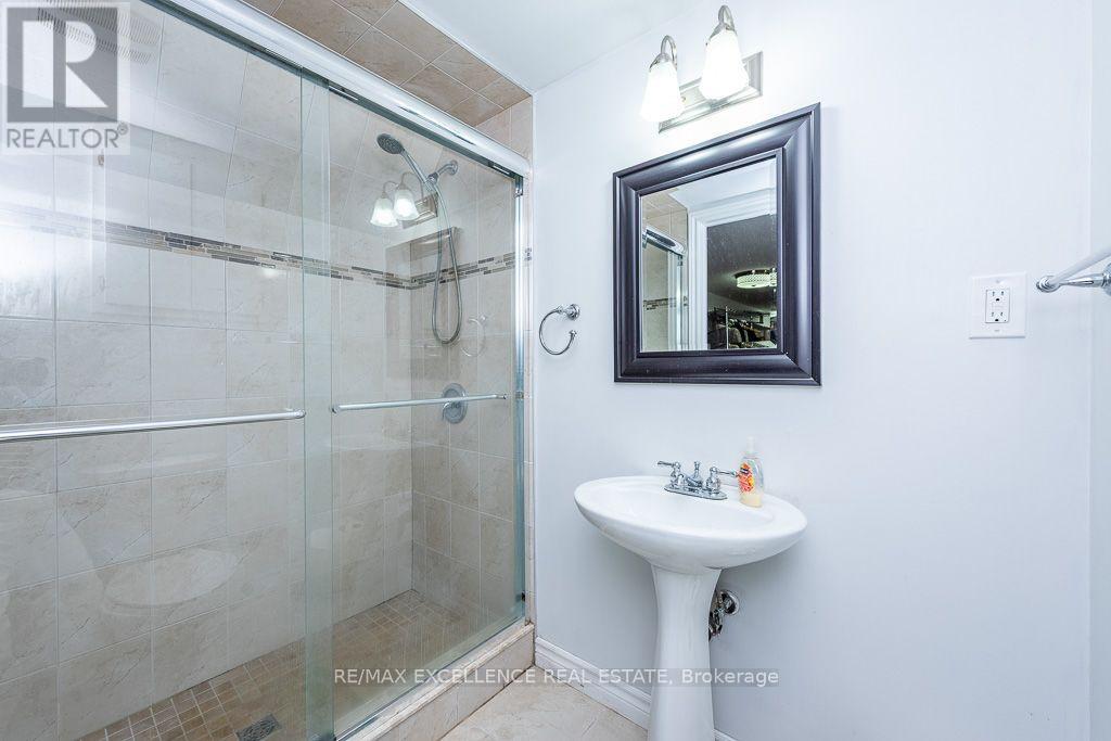 41 Trewartha Crescent, Brampton, Ontario  L6Z 1X3 - Photo 34 - W13873850