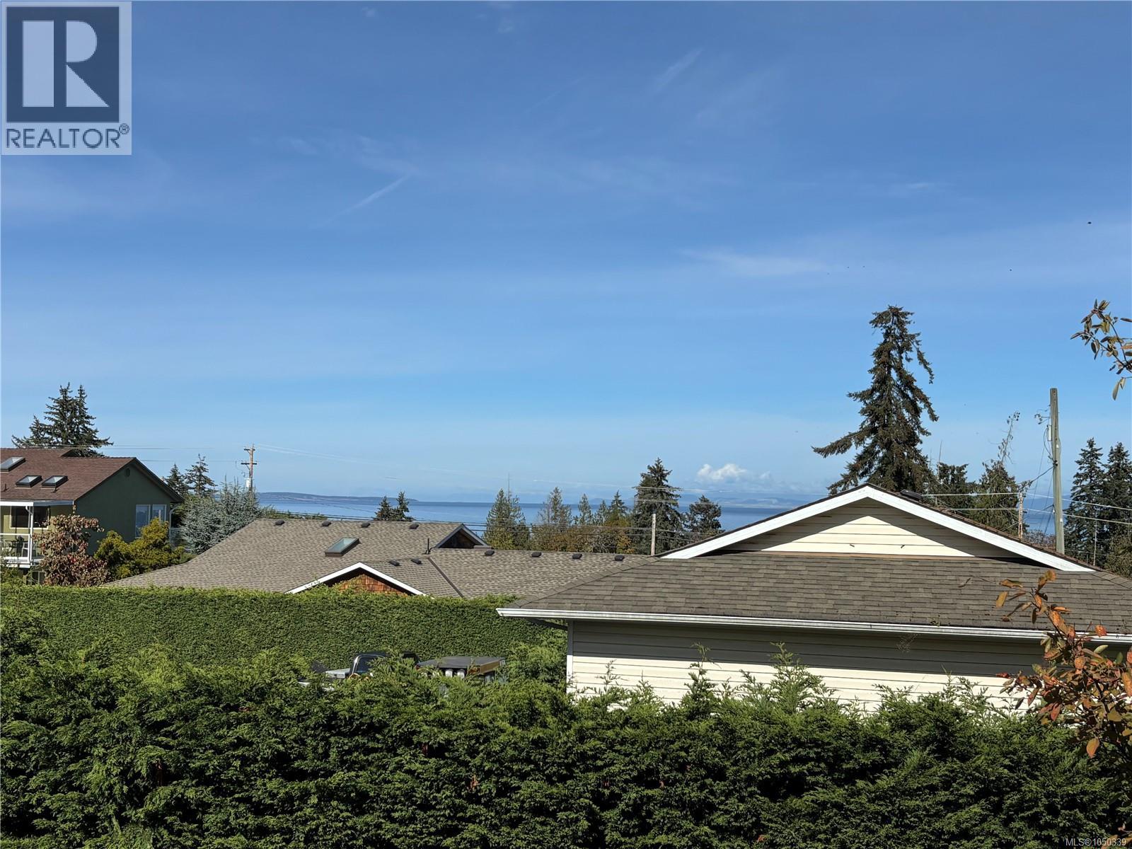 4 1225 Centre Rd