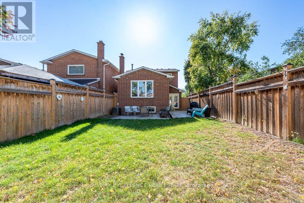 41 Trewartha Crescent, Brampton, Ontario  L6Z 1X3 - Photo 40 - W13873850