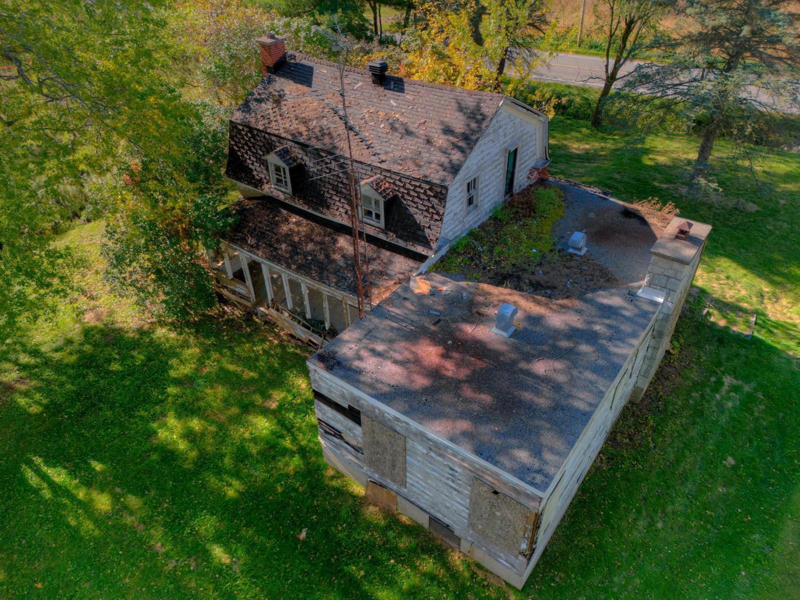 1624 Ch. Ozias-Leduc Mont-Saint-Hilaire Quebec Canada J3H0J3 5
