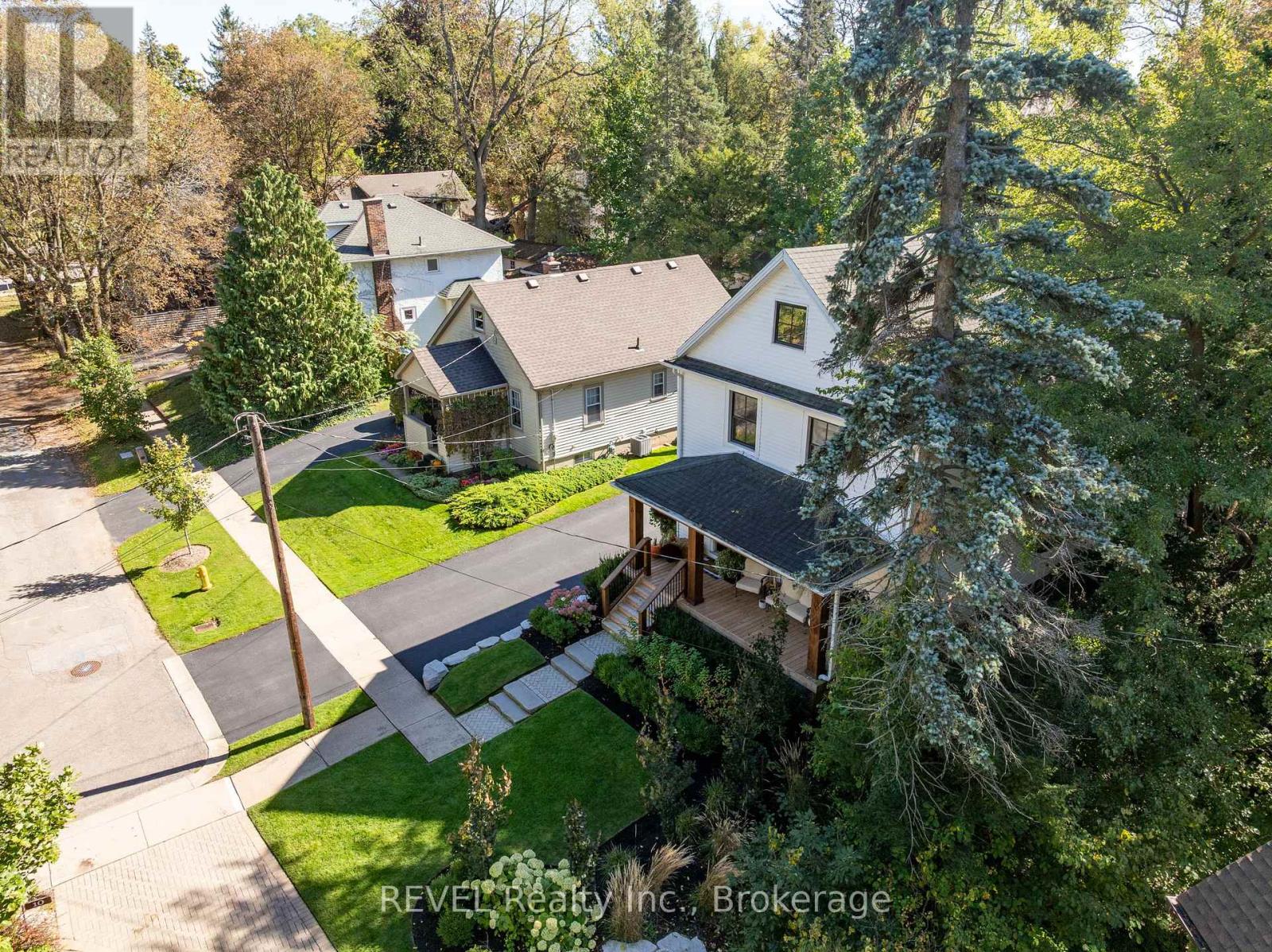6 Elm Avenue, Pelham, Ontario  L0S 1E3 - Photo 9 - X13874010