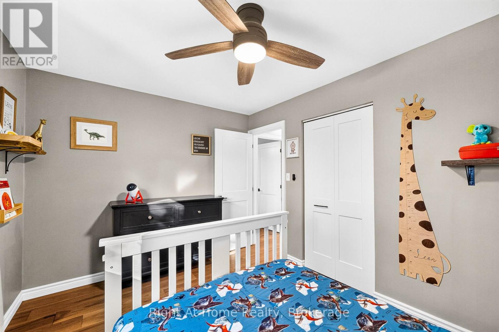 23 Laurendale Avenue, Hamilton, Ontario  L0R 2H3 - Photo 15 - X13874008