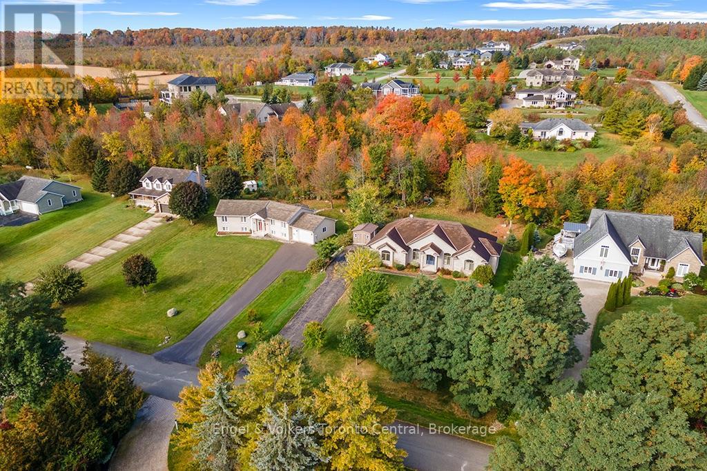 184 Sutacriti Street, Georgian Bluffs, Ontario  N0H 1S0 - Photo 47 - X13872234