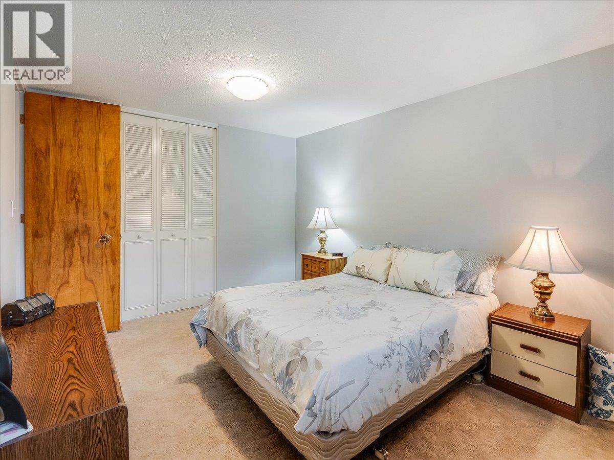3866 Carnation Drive, Trail, British Columbia  V1R 4W9 - Photo 14 - 10402847