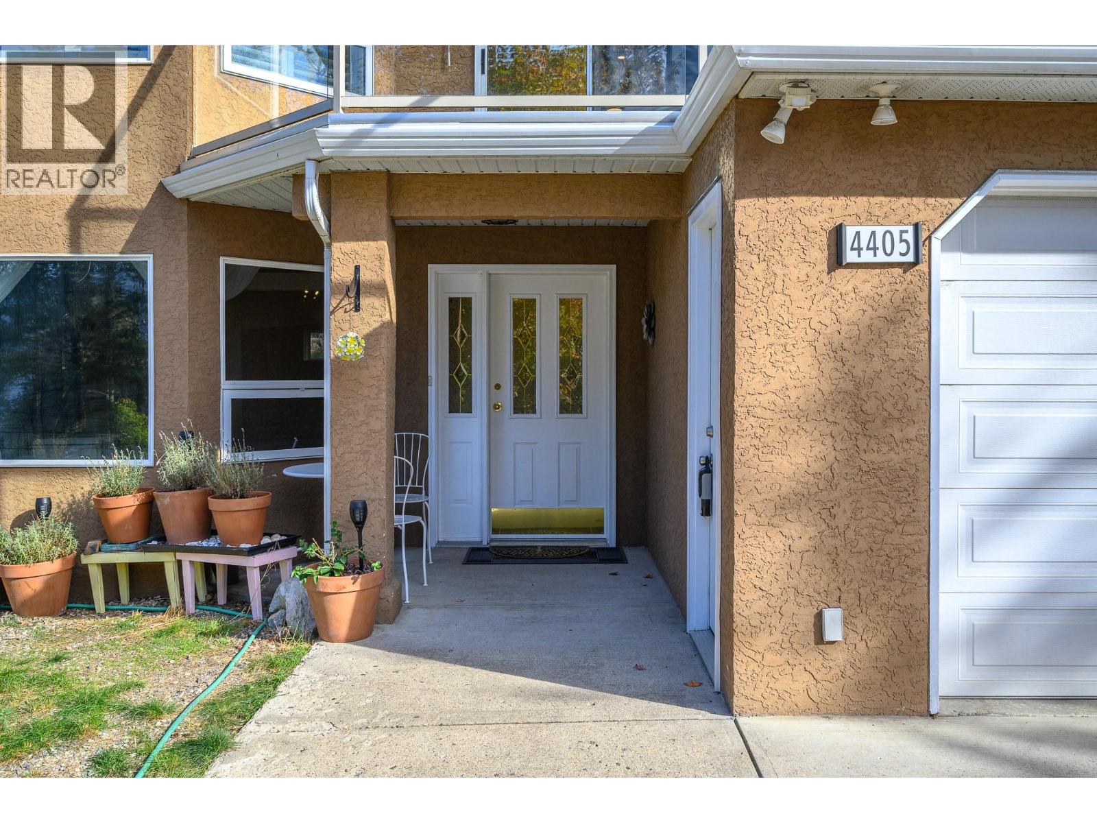 4405 Ottley Road, Lake Country, British Columbia  V4V 1N1 - Photo 3 - 10402980